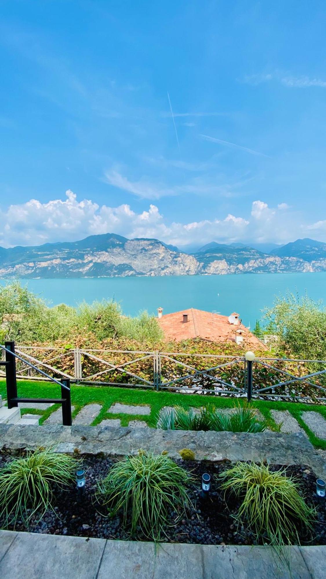 Welcome Traveller Charm Montees Apartment Brenzone sul Garda Eksteriør billede